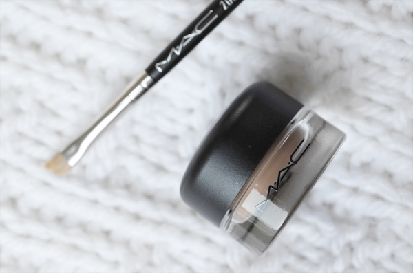  photo MAC-Fluidline-Brow-Gelcreme4_zps2f63a876.png