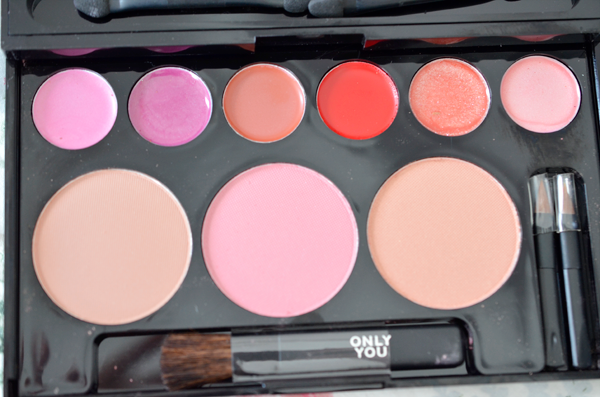  photo Only-You-Small-Make-Up-Palette6_zpsd10b72a6.png