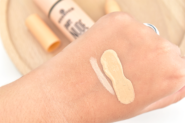 photo Essence Pure Nude Foundation amp Concealer6_zpszwjyls1x.png