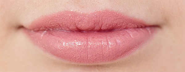  photo MAC Mineralize Rich Lipstick8_zpsnvso3bc6.png