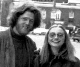 Cuplul de hippies Hillary şi Bill Clinton 